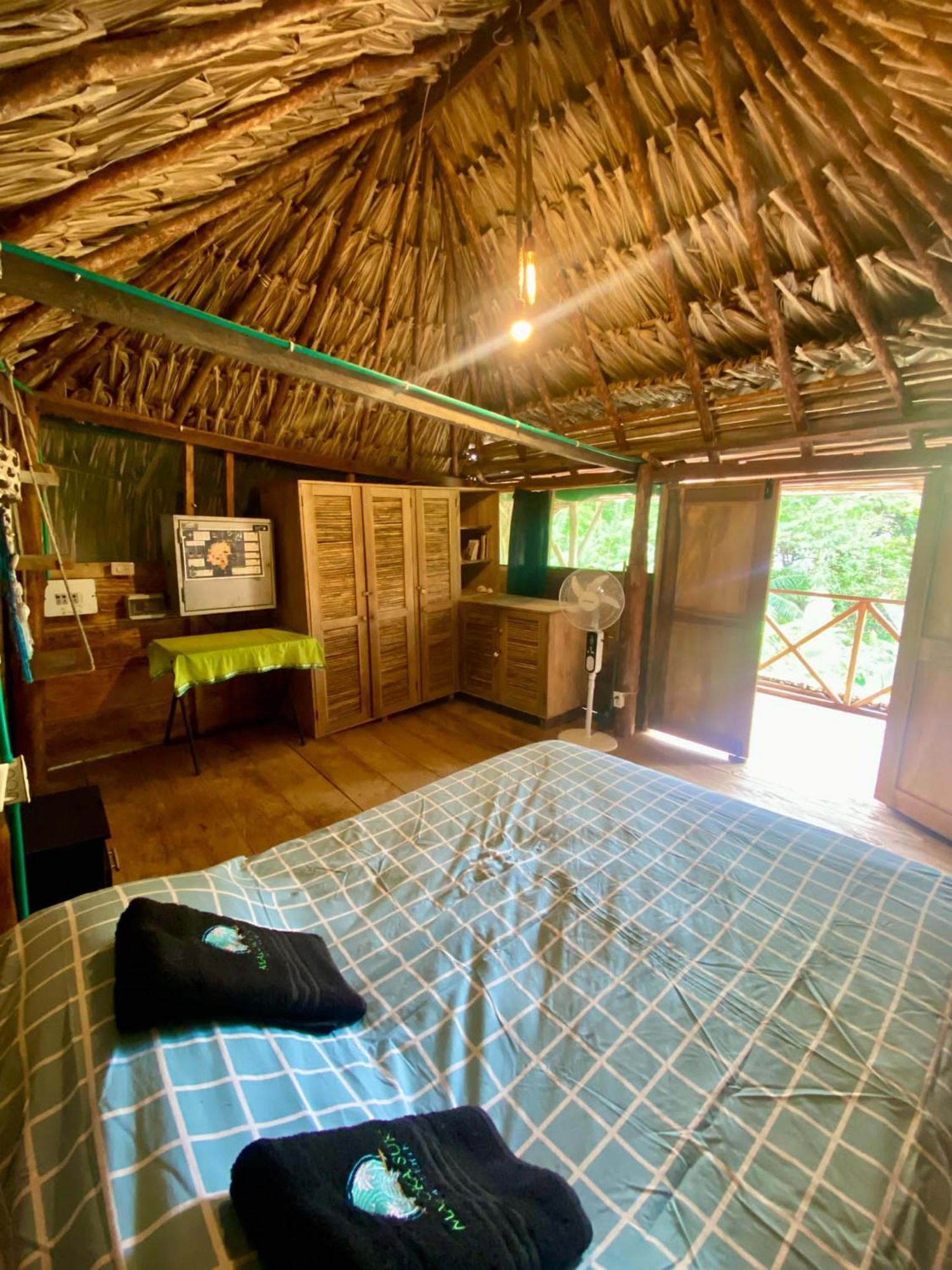 Private Beach House Maloka Surf Puerto Limon Exterior foto